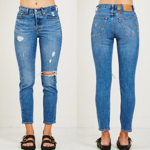 Levi's Denim - Levi's Wedgie Icon High-Rise Jeans Size 27 with Distressing